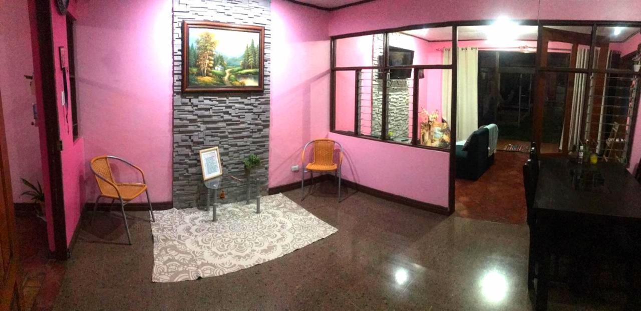 Airport Traveler'S Home Alajuela Esterno foto